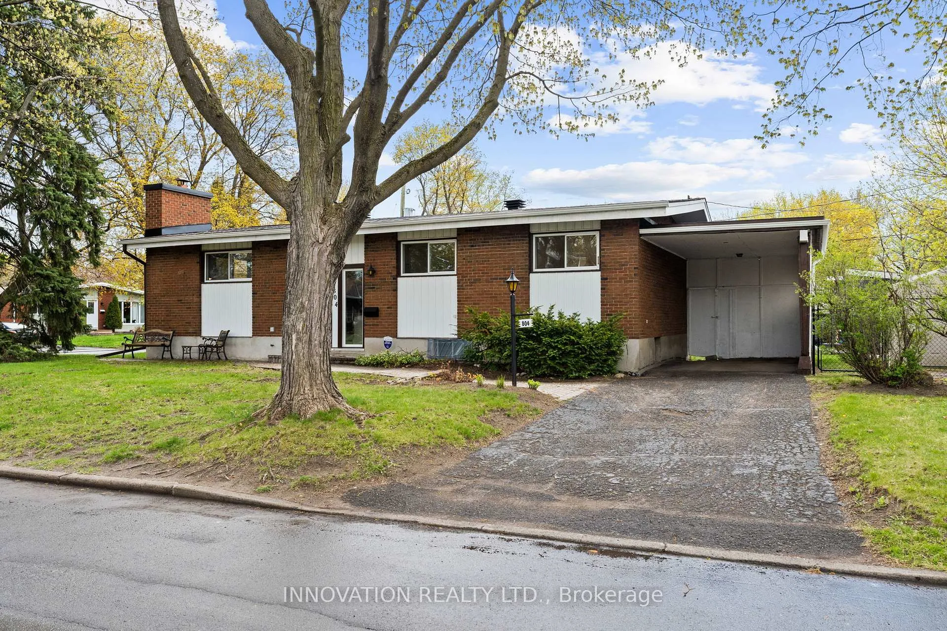 Photo 1 of 804 Adams Avenue, Ottawa, Elmvale Acres — HOMEH