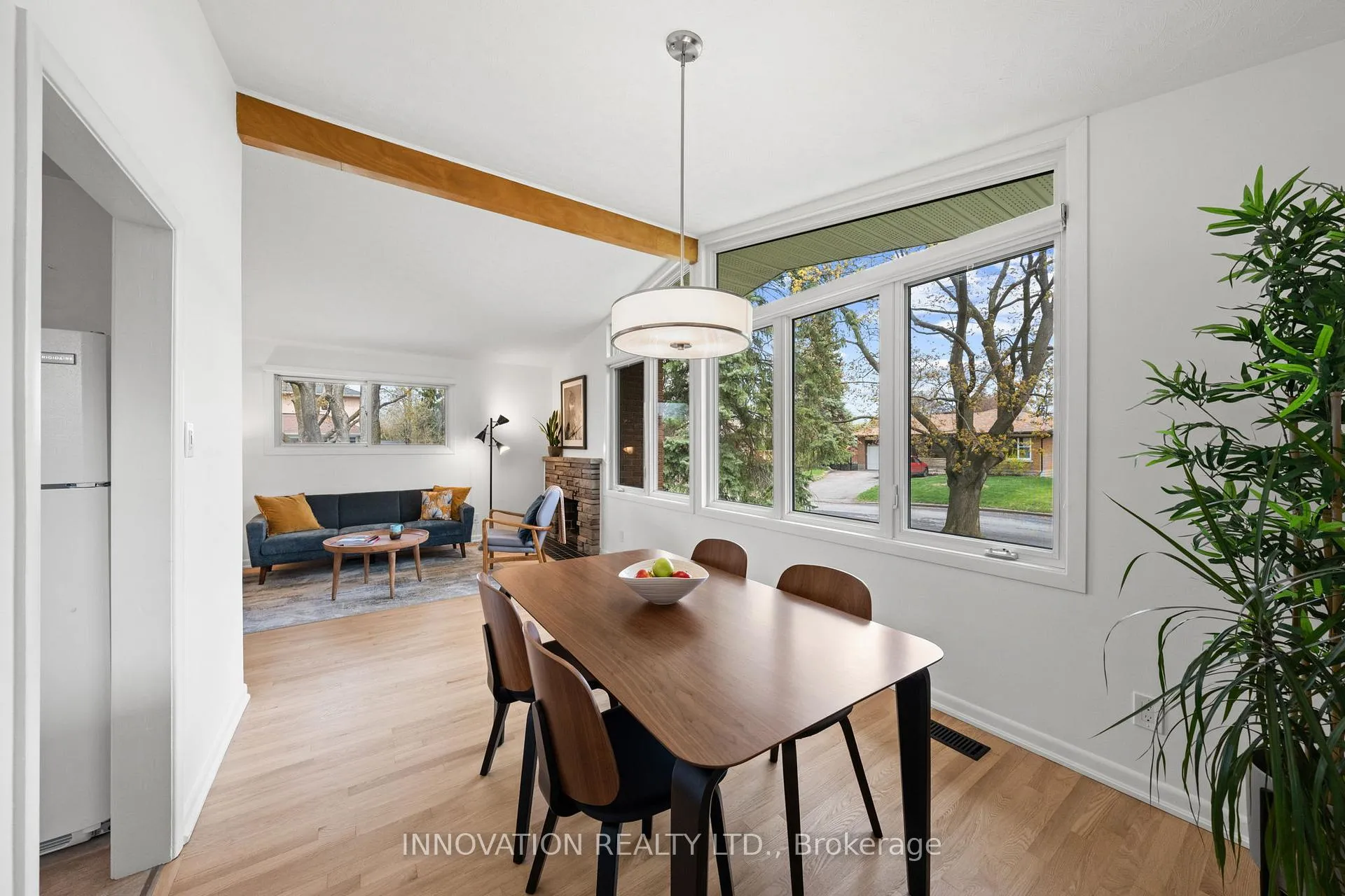 Photo 11 of 804 Adams Avenue, Ottawa, Elmvale Acres — HOMEH