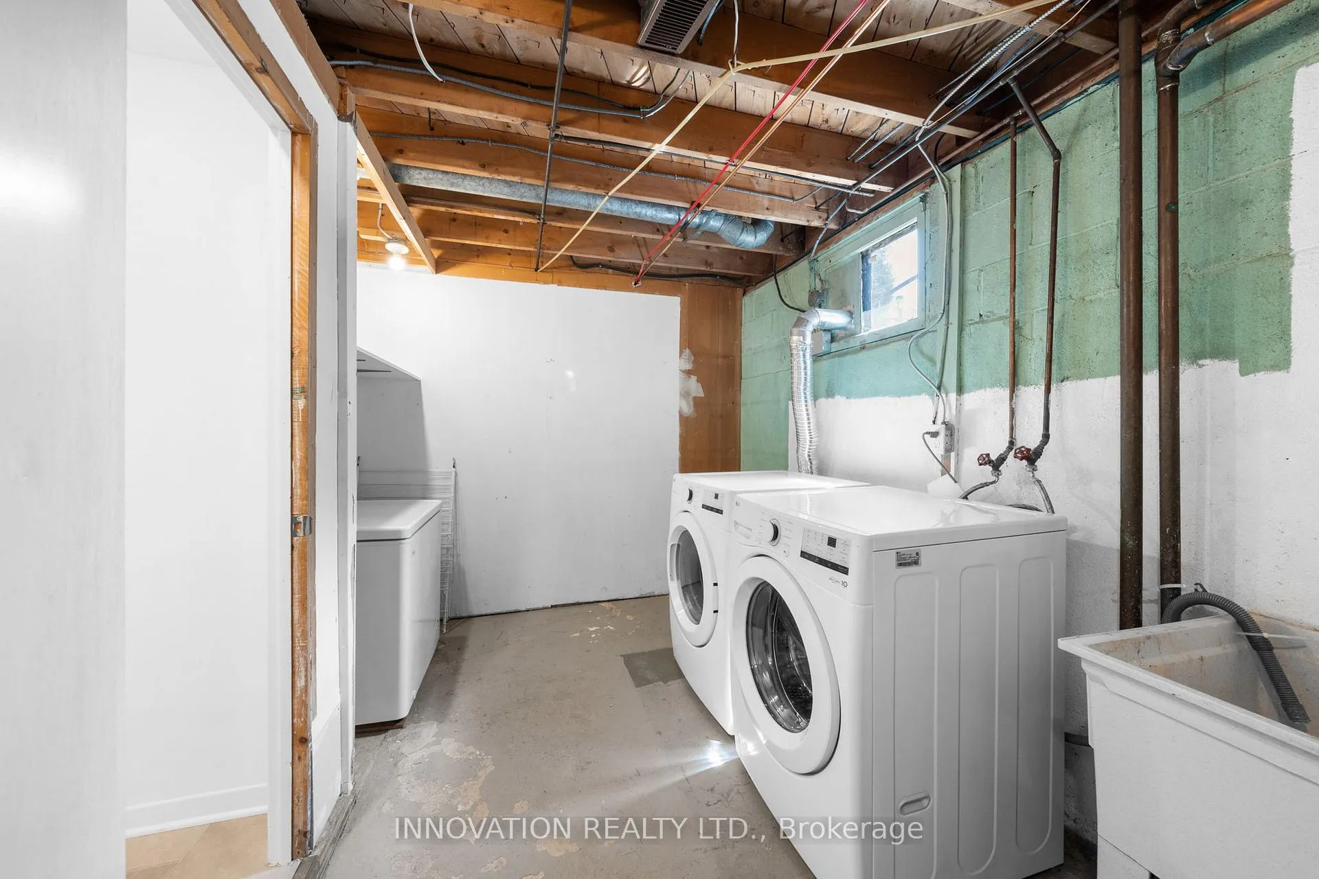 Photo 33 of 804 Adams Avenue, Ottawa, Elmvale Acres — HOMEH