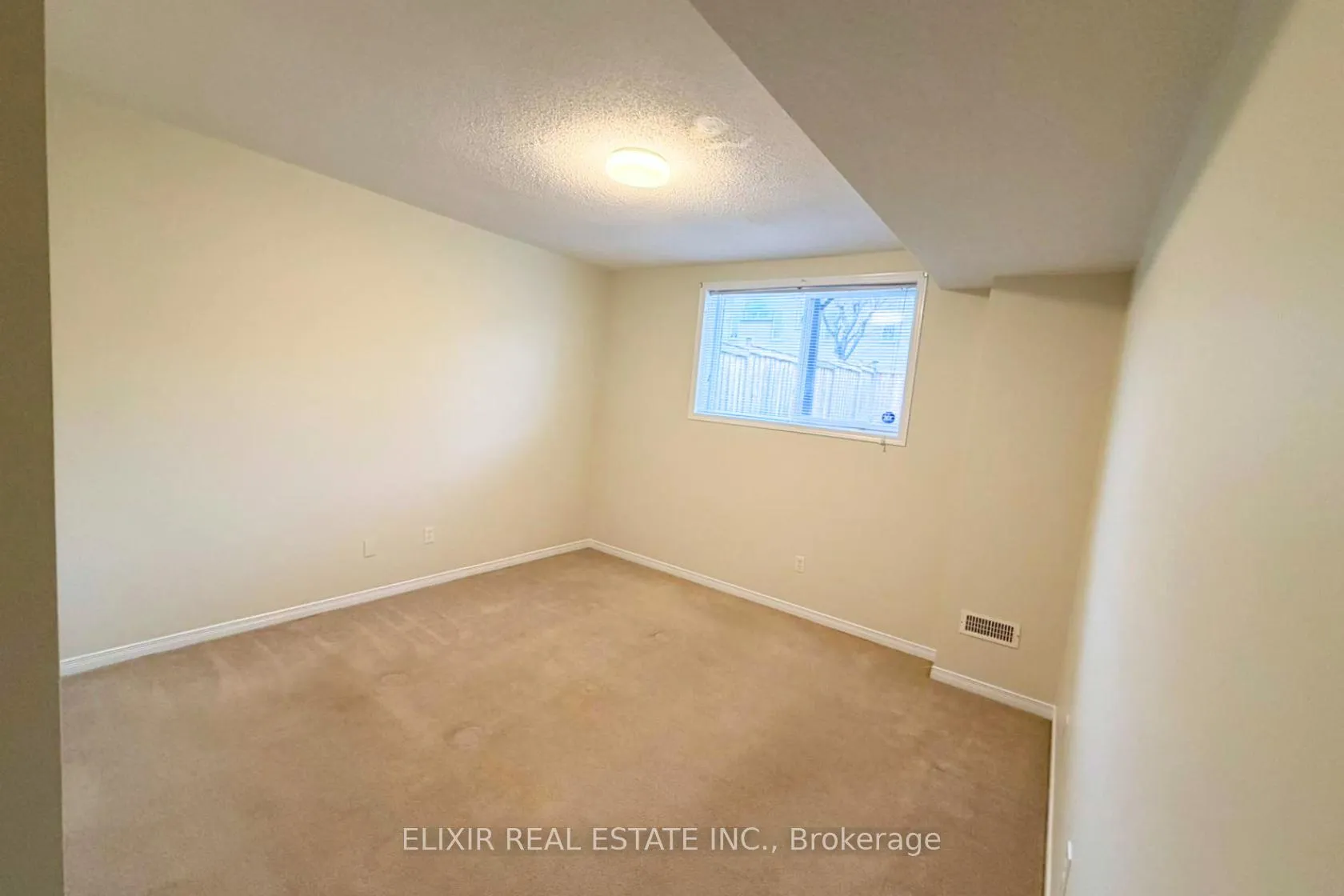 Photo 8 of 1533 Greenvalley (Bsmt) Trail, Oshawa, Taunton — HOMEH