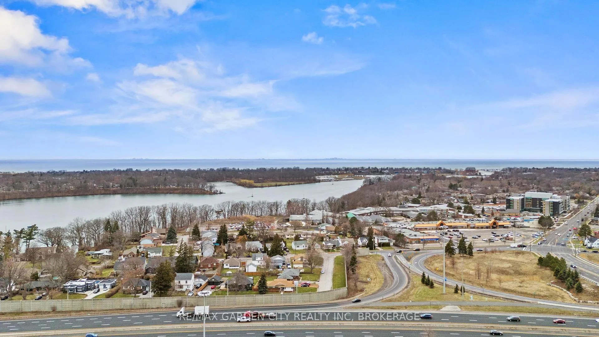 Photo 26 of 1 Gladman Avenue, St. Catharines, Martindale Pond — HOMEH