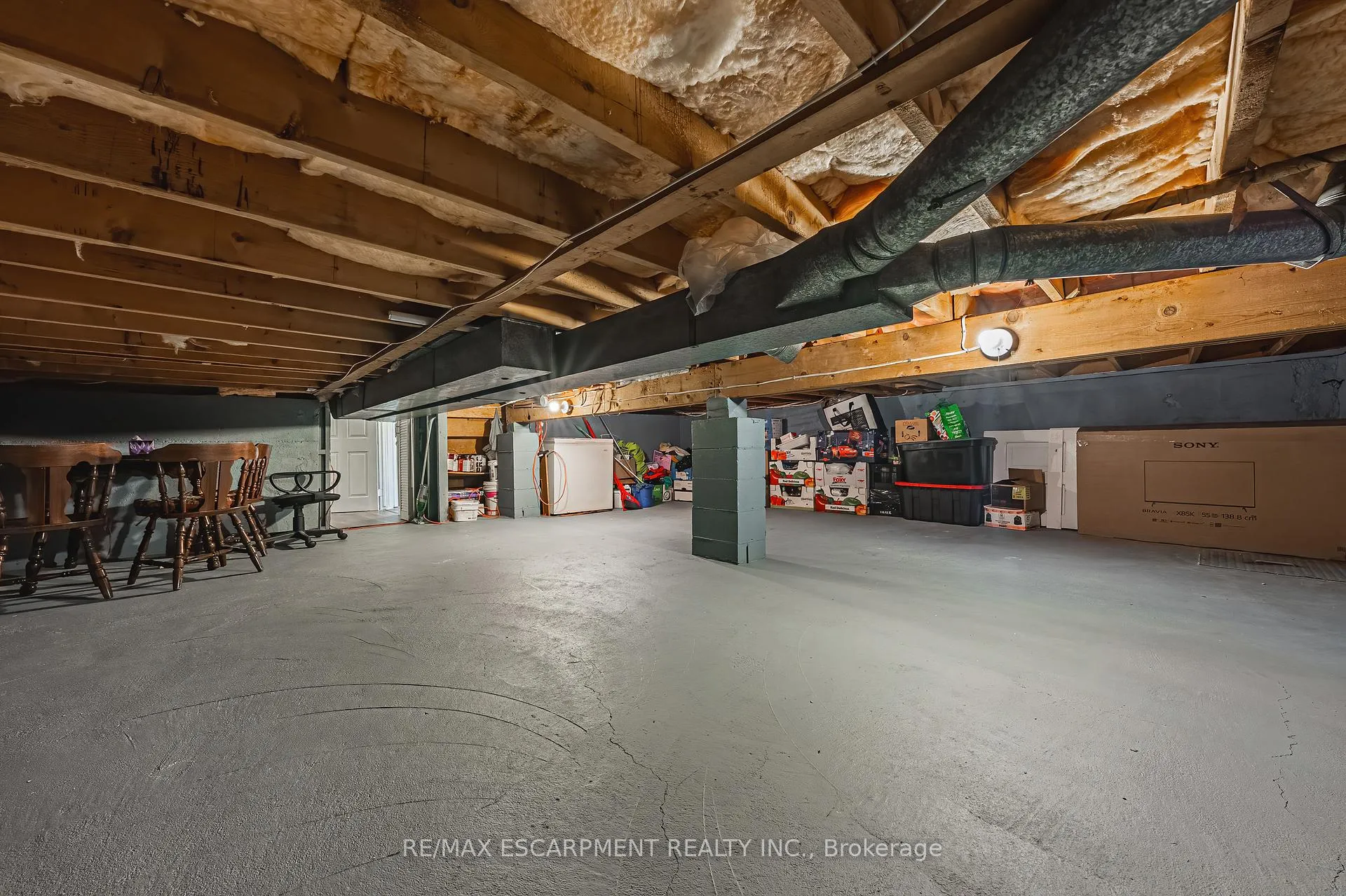 Photo 26 of 235 Larch Street, Hamilton, Lisgar — HOMEH