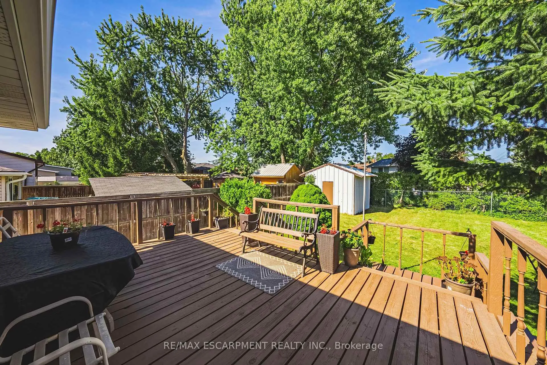 Photo 31 of 235 Larch Street, Hamilton, Lisgar — HOMEH