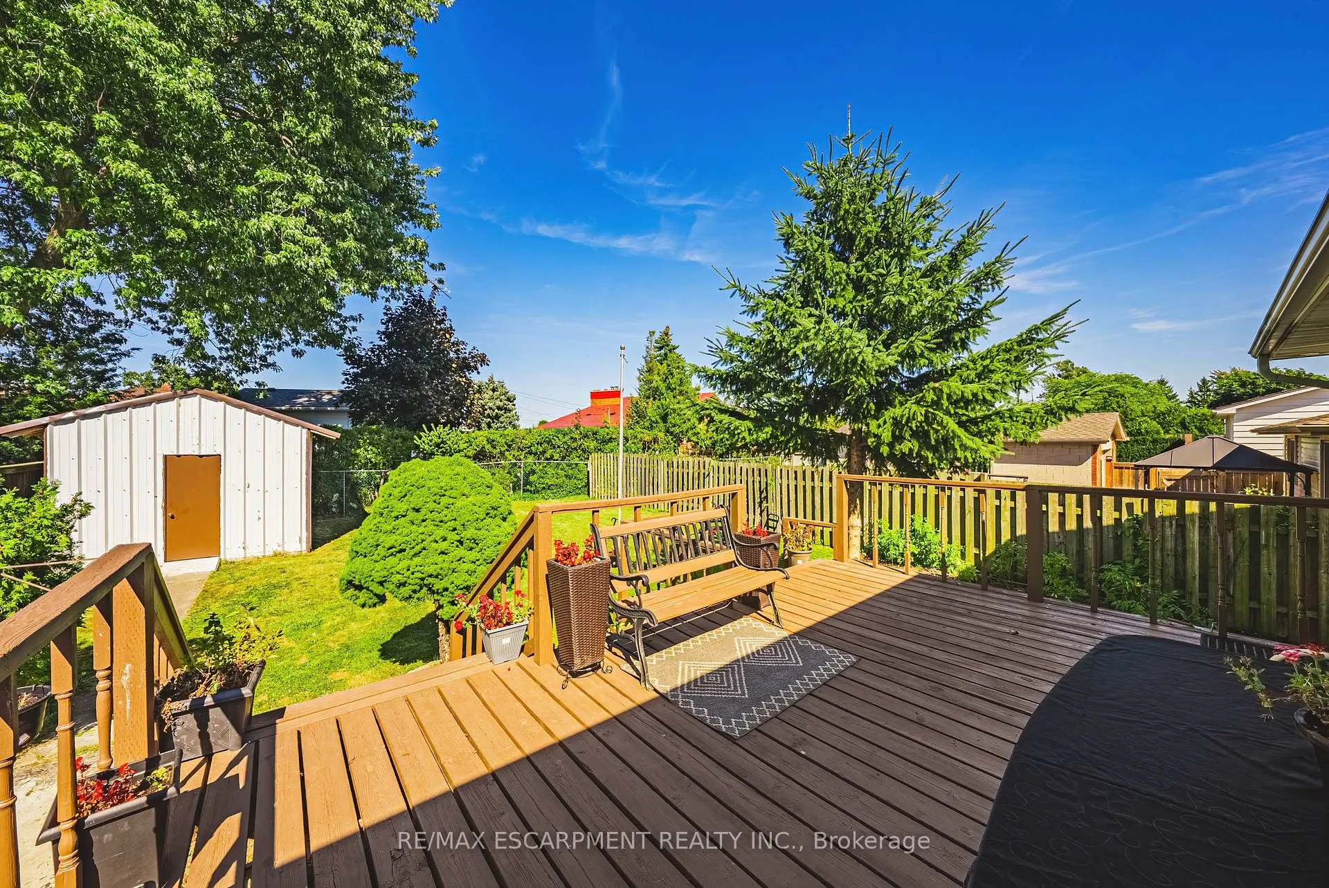 Photo 32 of 235 Larch Street, Hamilton, Lisgar — HOMEH