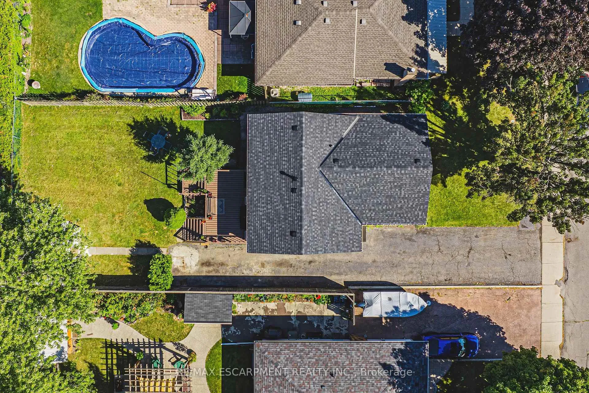 Photo 35 of 235 Larch Street, Hamilton, Lisgar — HOMEH