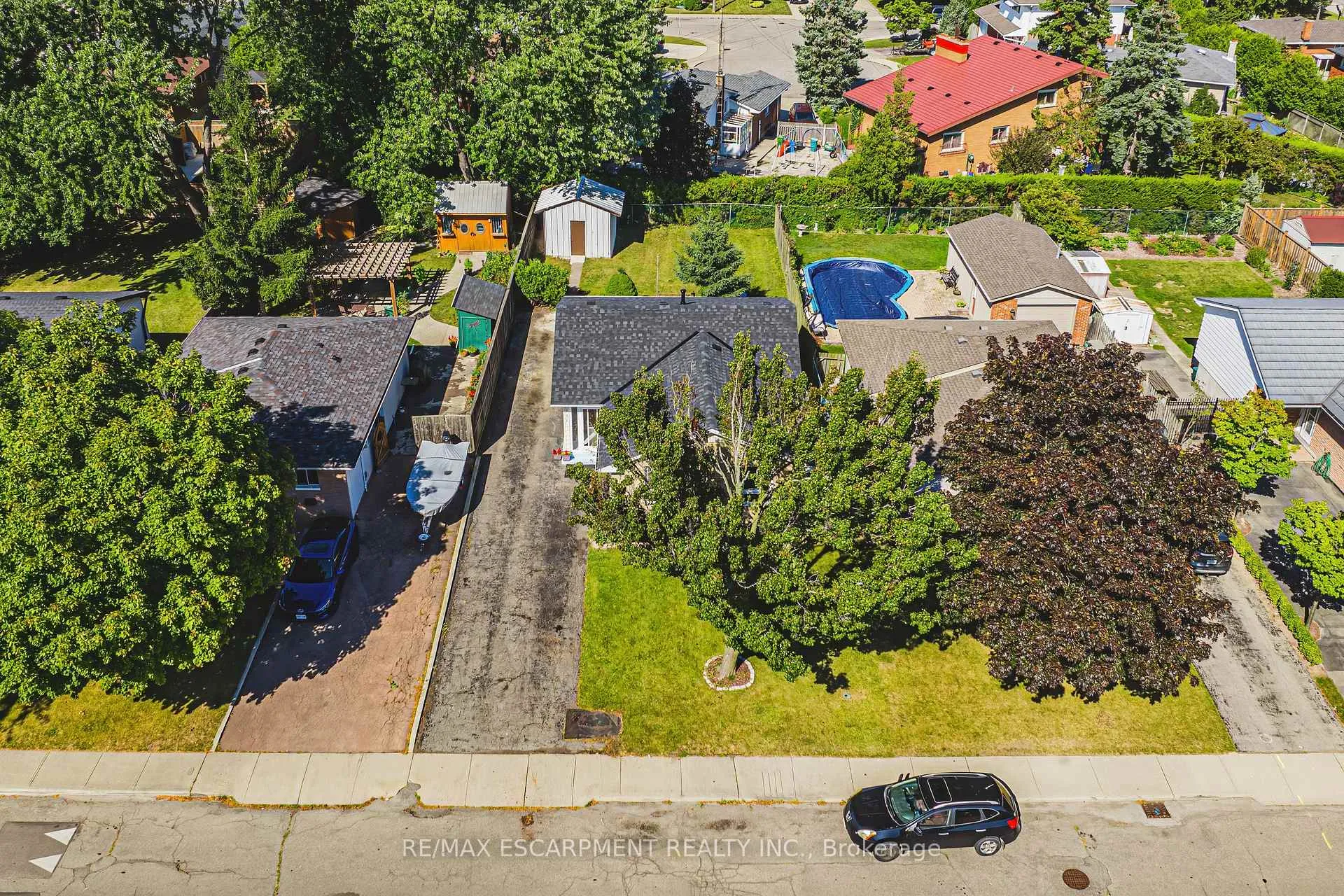 Photo 36 of 235 Larch Street, Hamilton, Lisgar — HOMEH