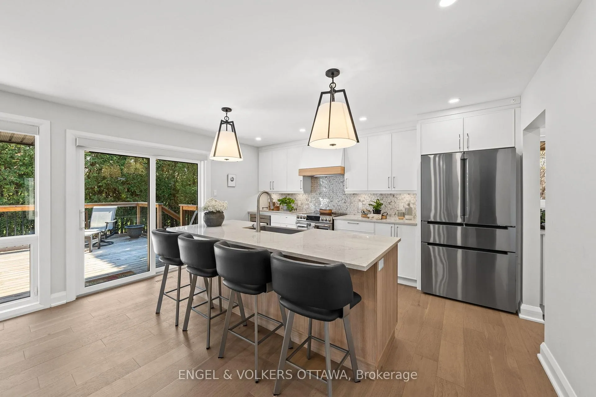 Photo 11 of 51 Lismer Crescent, Ottawa, Kanata - Beaverbrook — HOMEH