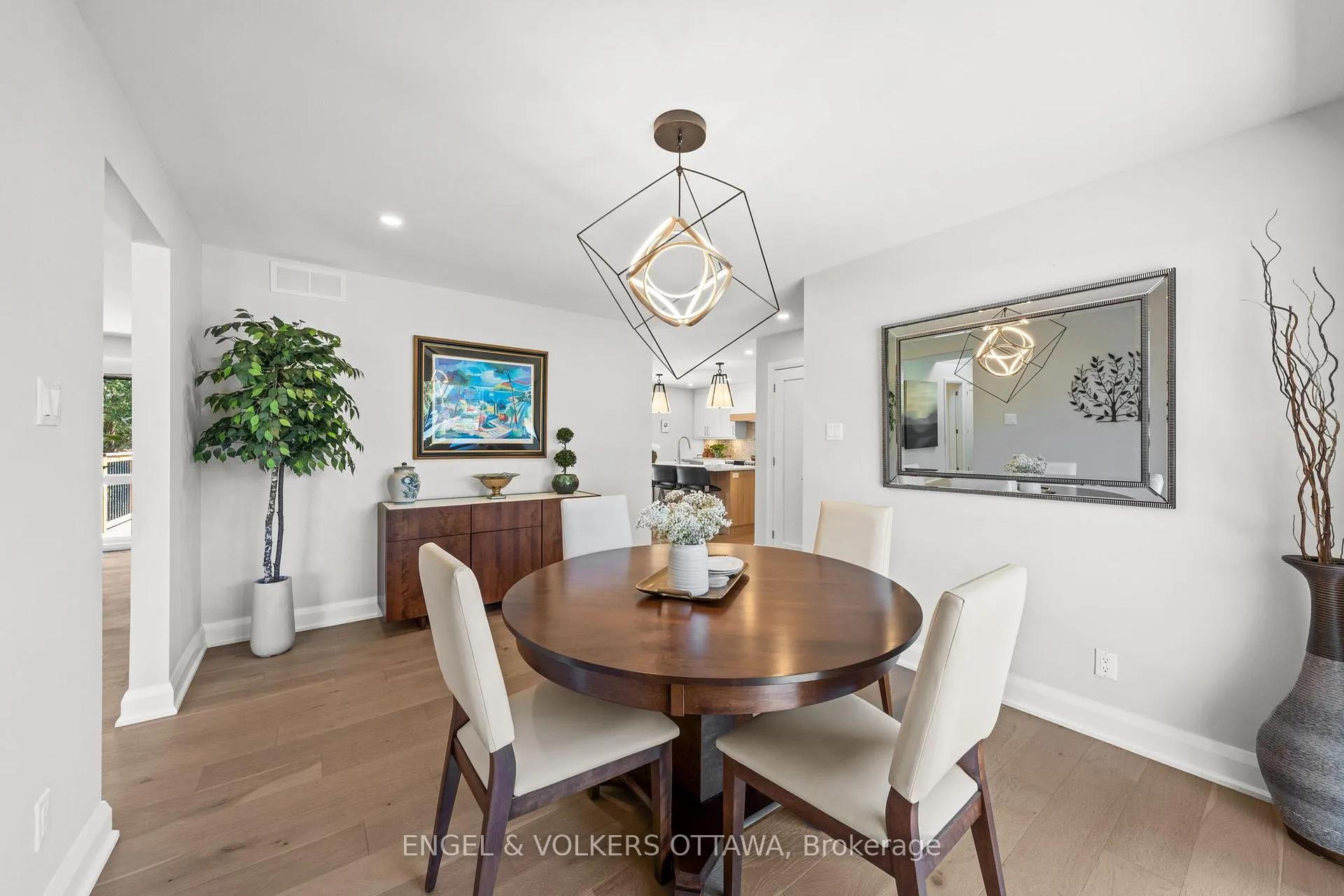 Photo 16 of 51 Lismer Crescent, Ottawa, Kanata - Beaverbrook — HOMEH