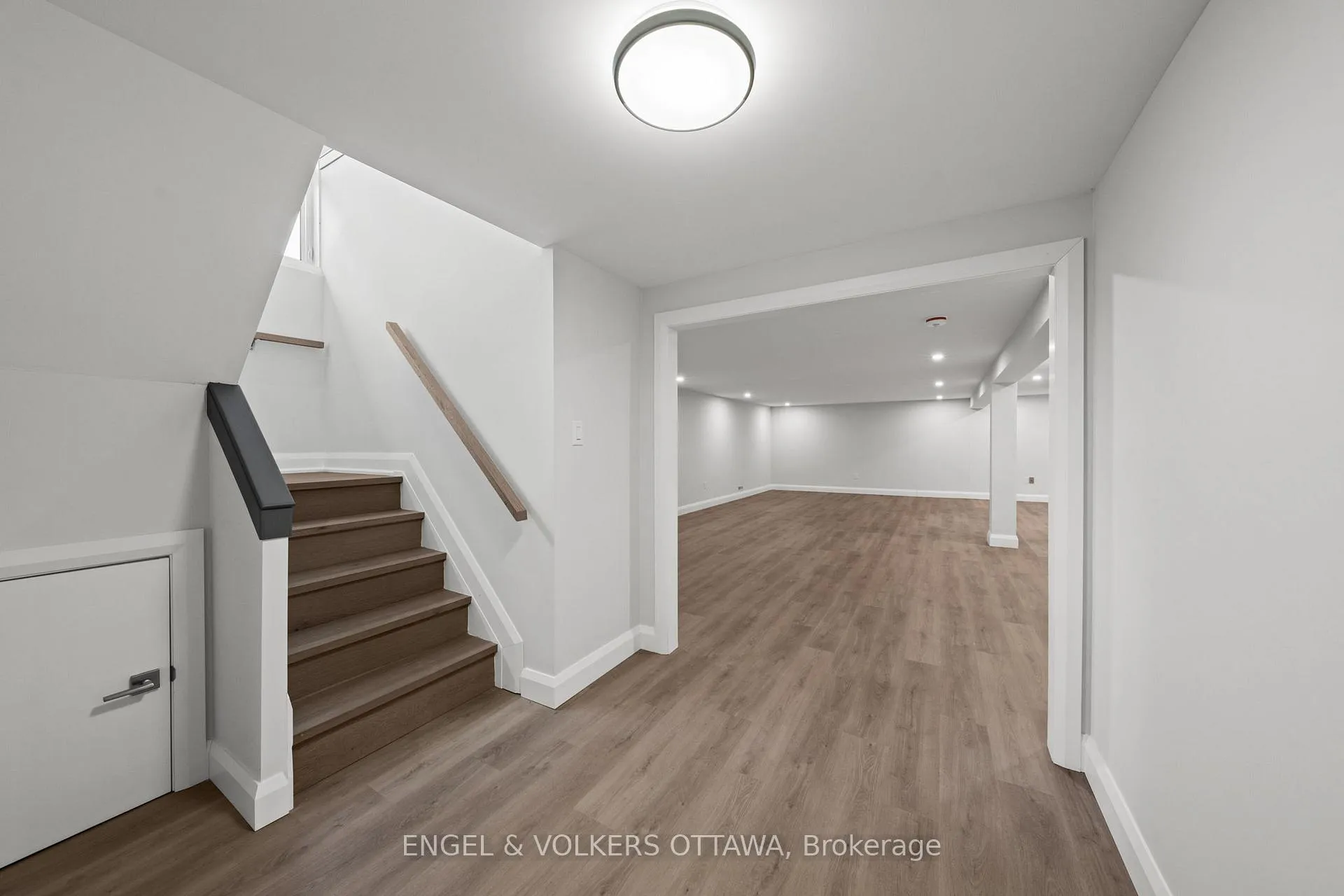 Photo 30 of 51 Lismer Crescent, Ottawa, Kanata - Beaverbrook — HOMEH