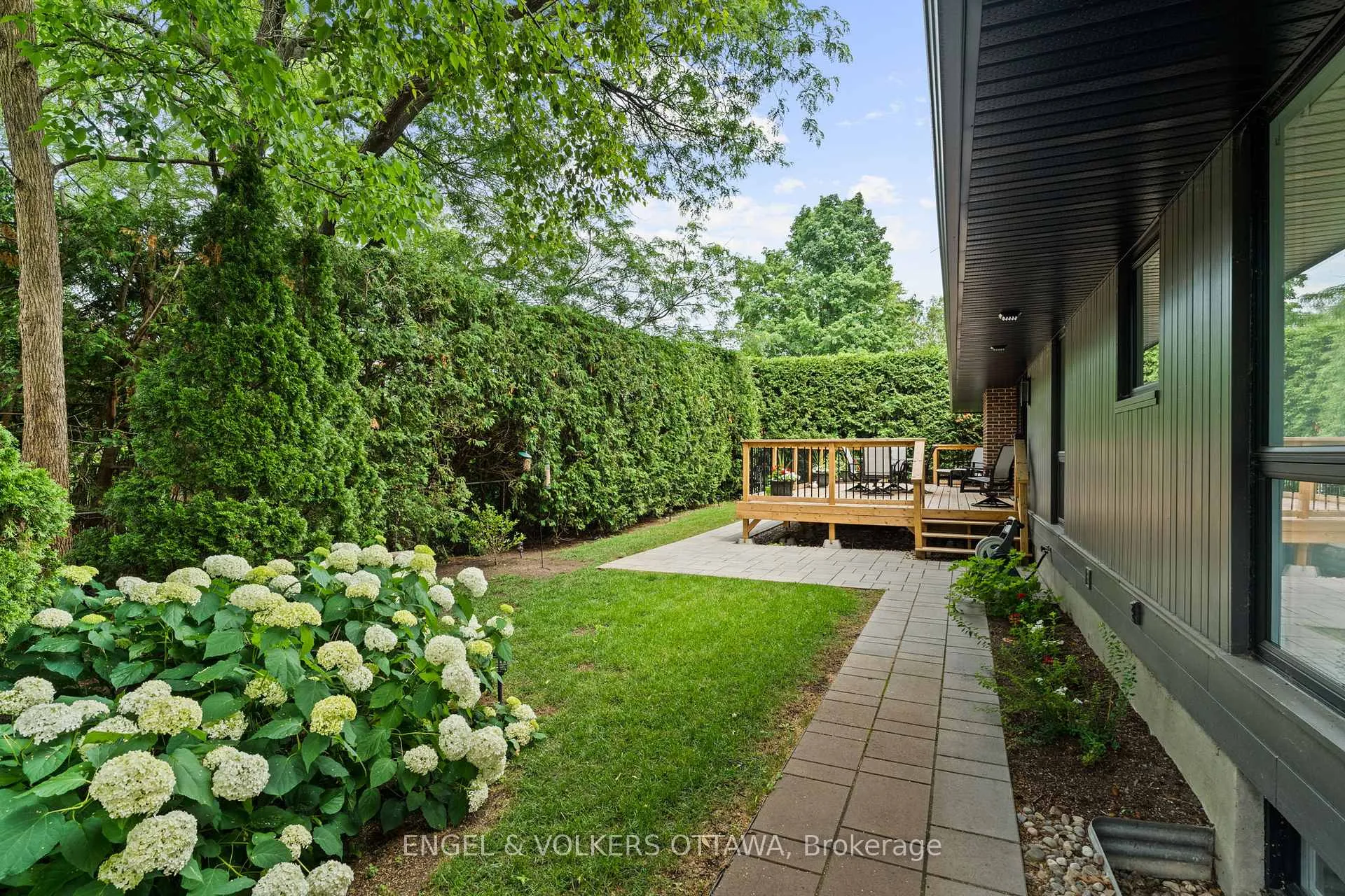 Photo 42 of 51 Lismer Crescent, Ottawa, Kanata - Beaverbrook — HOMEH
