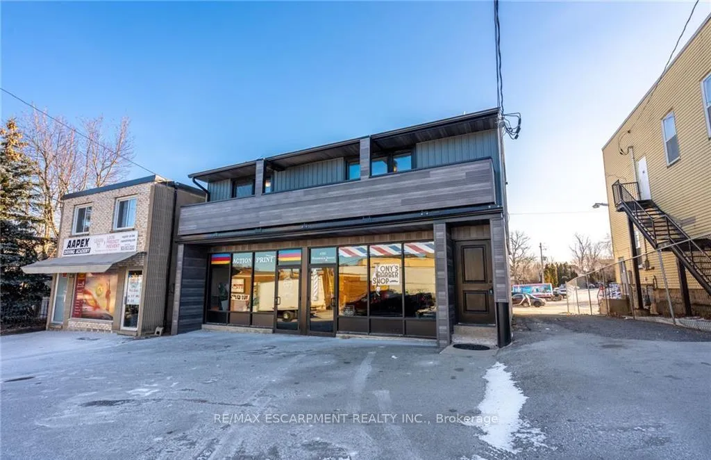Photo 1 of Unit 3, 4289 Mountain Street, Lincoln, Beamsville — HOMEH