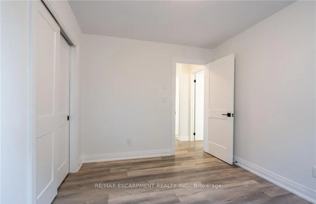 Photo 23 of Unit 3, 4289 Mountain Street, Lincoln, Beamsville — HOMEH