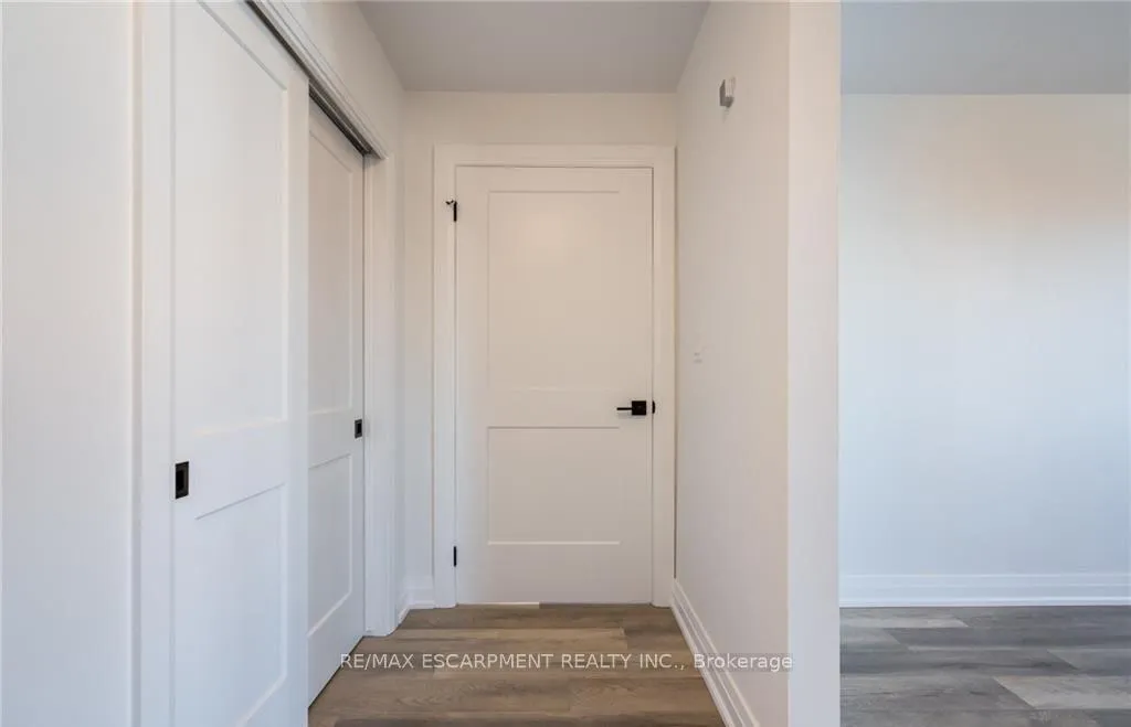Photo 27 of Unit 3, 4289 Mountain Street, Lincoln, Beamsville — HOMEH