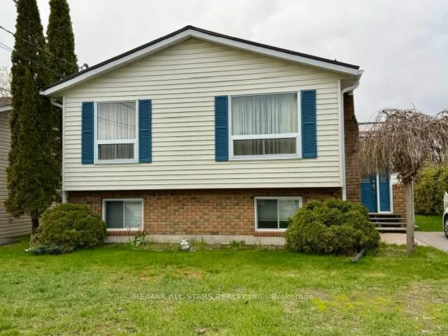 Photo 2 of 16 Dunn Street, Kawartha Lakes, Bobcaygeon — HOMEH