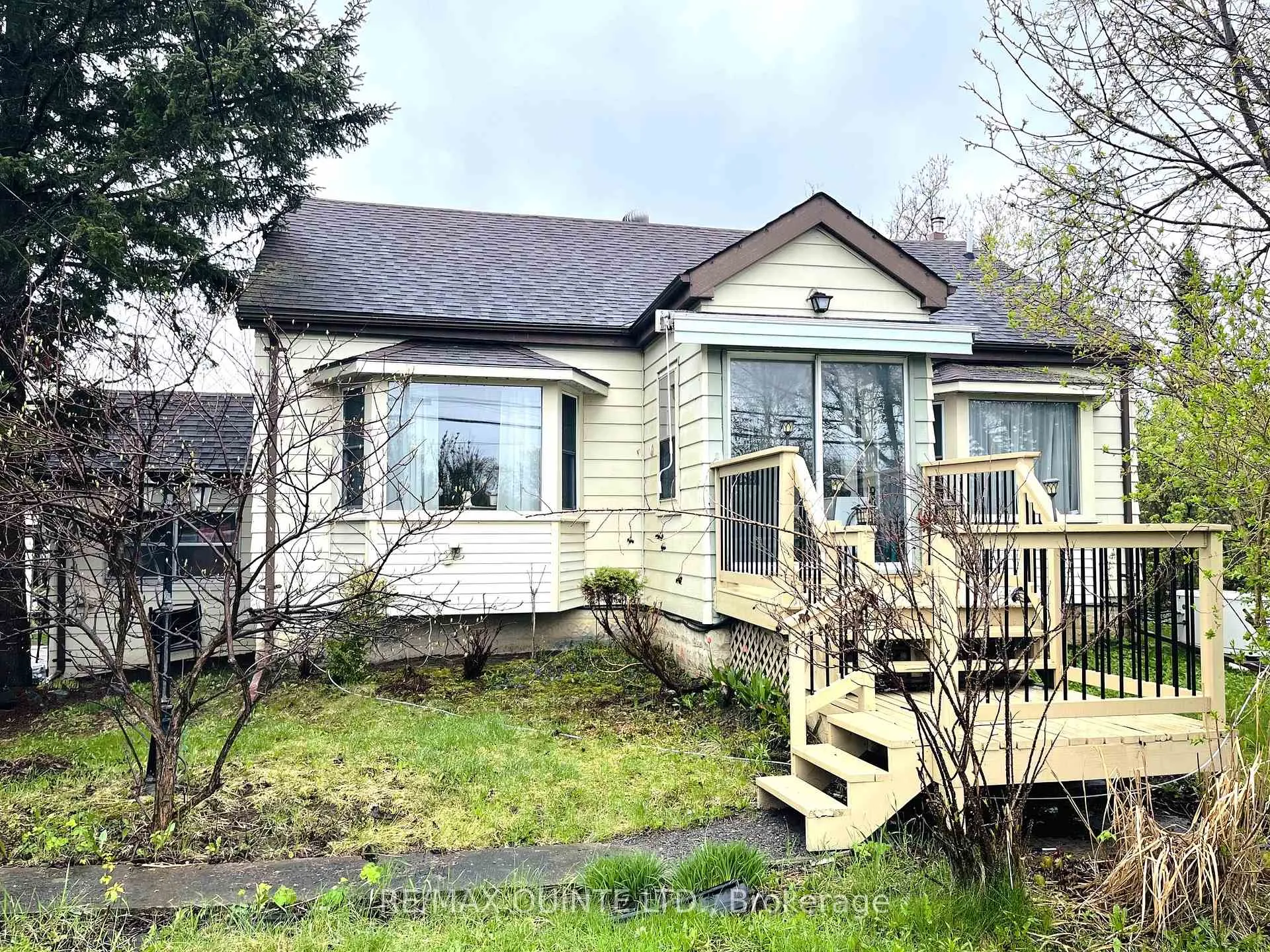 Photo 1 of 4336 Old Highway 2, Belleville, Belleville Ward — HOMEH