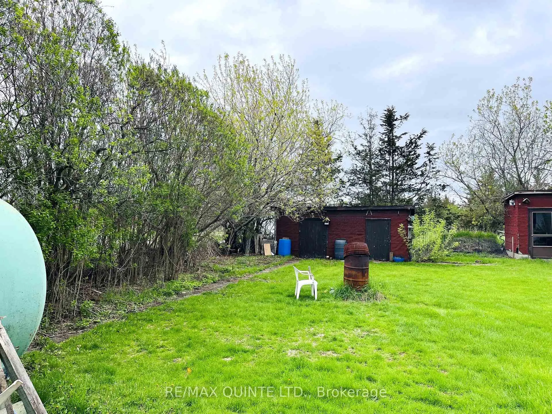 Photo 8 of 4336 Old Highway 2, Belleville, Belleville Ward — HOMEH