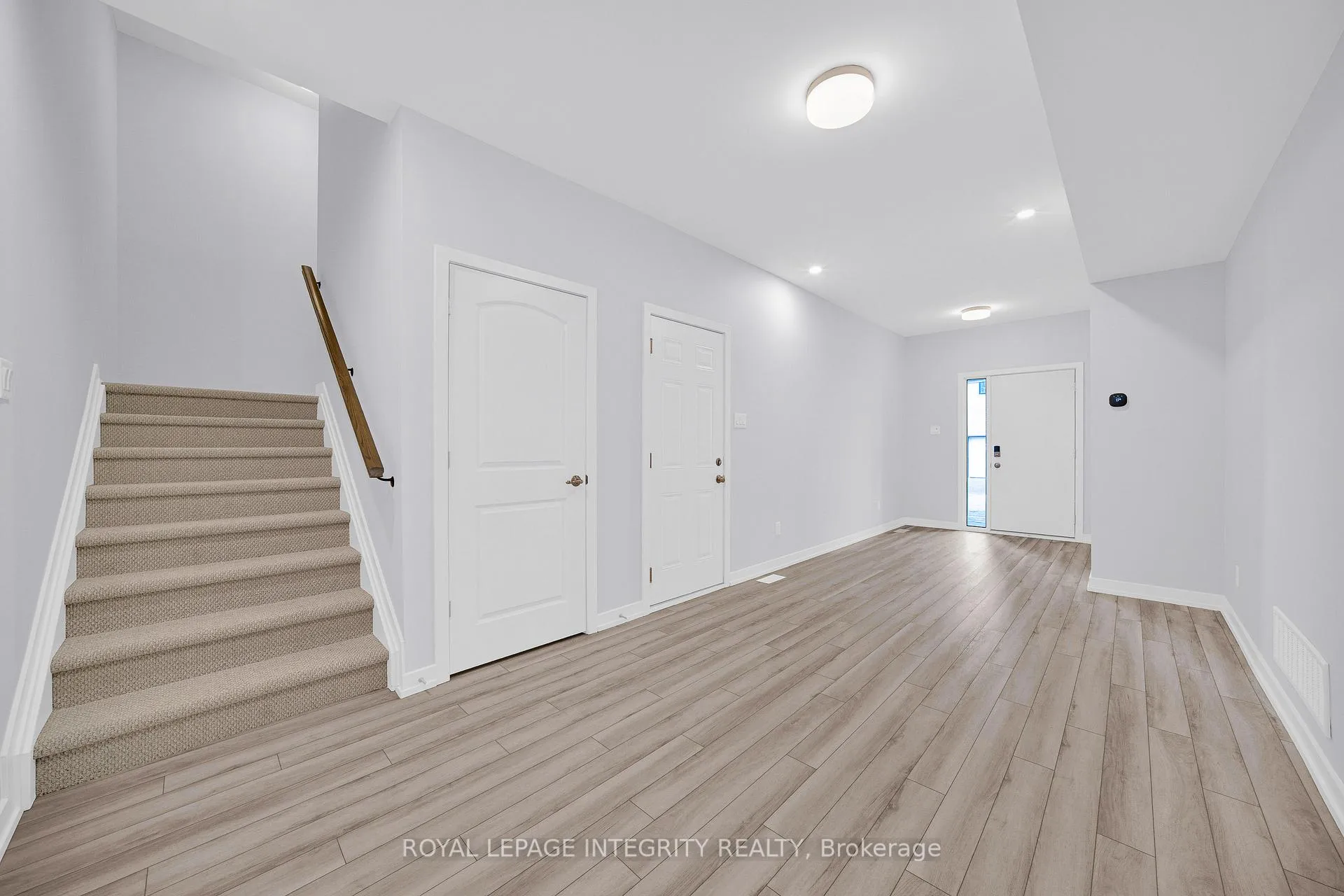 Photo 4 of 502 Celestine Private, Ottawa, Barrhaven - Heritage Park — HOMEH