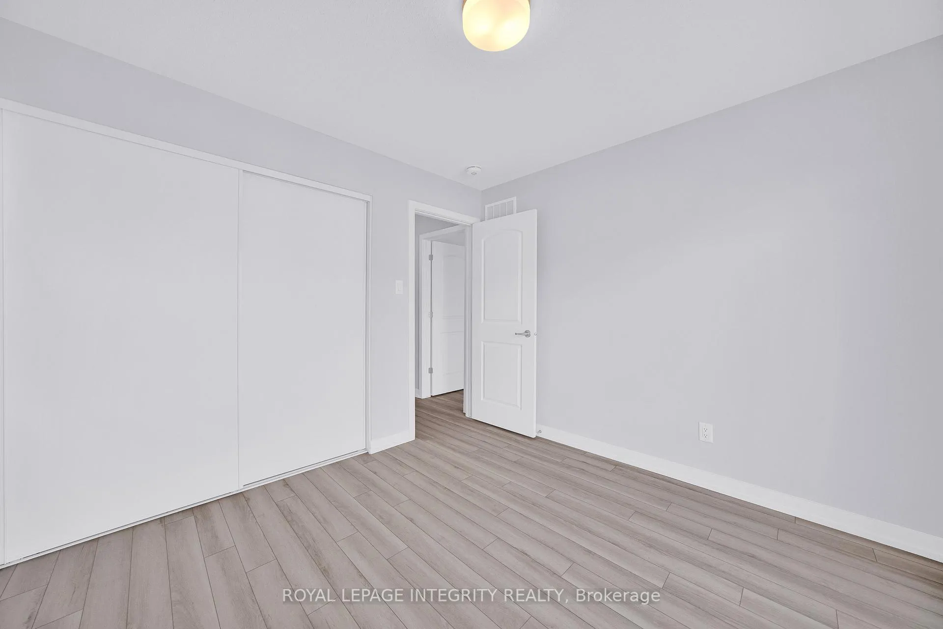 Photo 21 of 502 Celestine Private, Ottawa, Barrhaven - Heritage Park — HOMEH