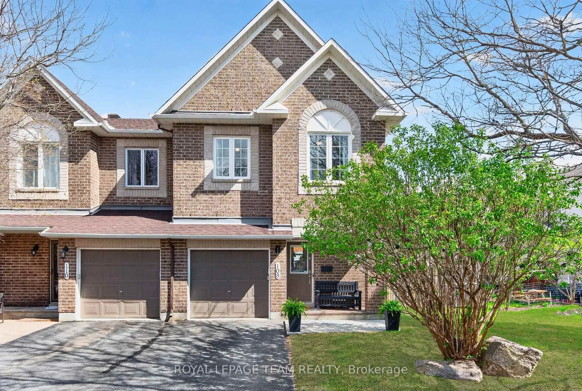 Photo 1 of 108 Landover Crescent, Ottawa, Kanata - Emerald Meadows/Trailwest — HOMEH