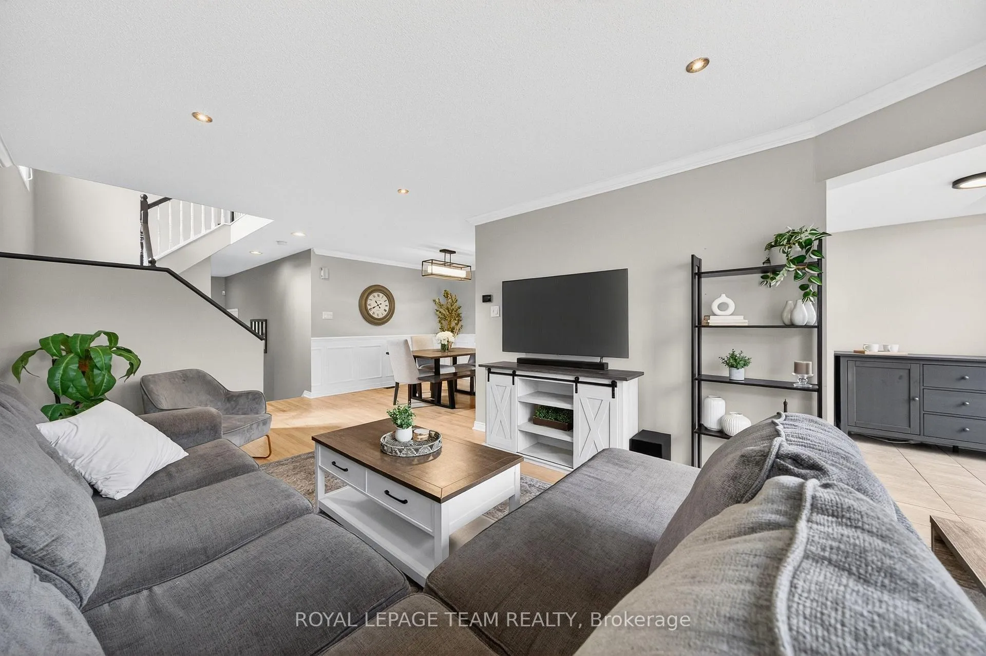 Photo 10 of 108 Landover Crescent, Ottawa, Kanata - Emerald Meadows/Trailwest — HOMEH