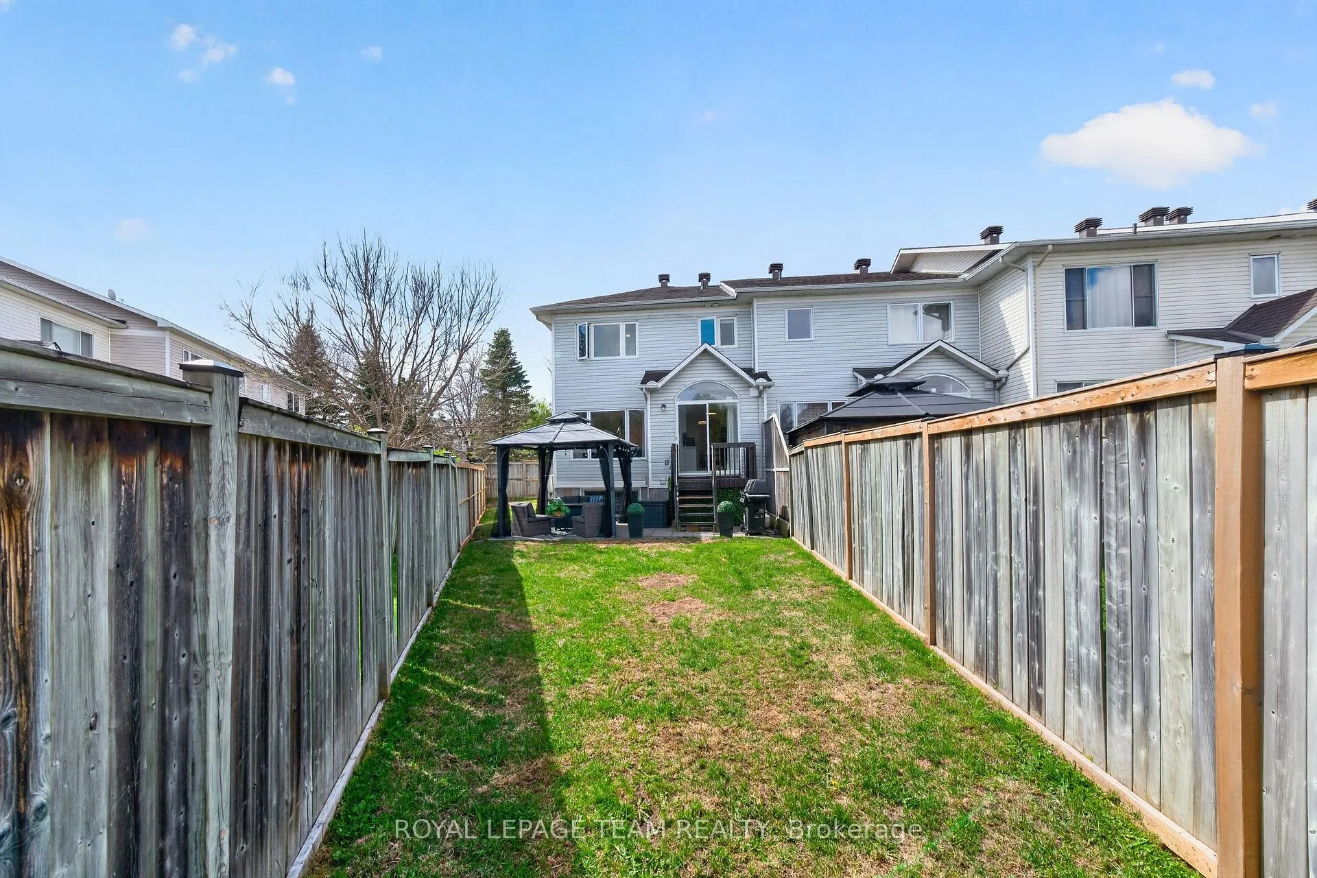 Photo 38 of 108 Landover Crescent, Ottawa, Kanata - Emerald Meadows/Trailwest — HOMEH