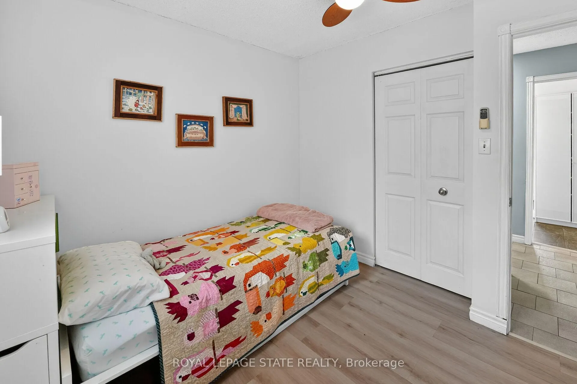 Photo 24 of 9 Juliana Road, Grimsby, Grimsby East — HOMEH