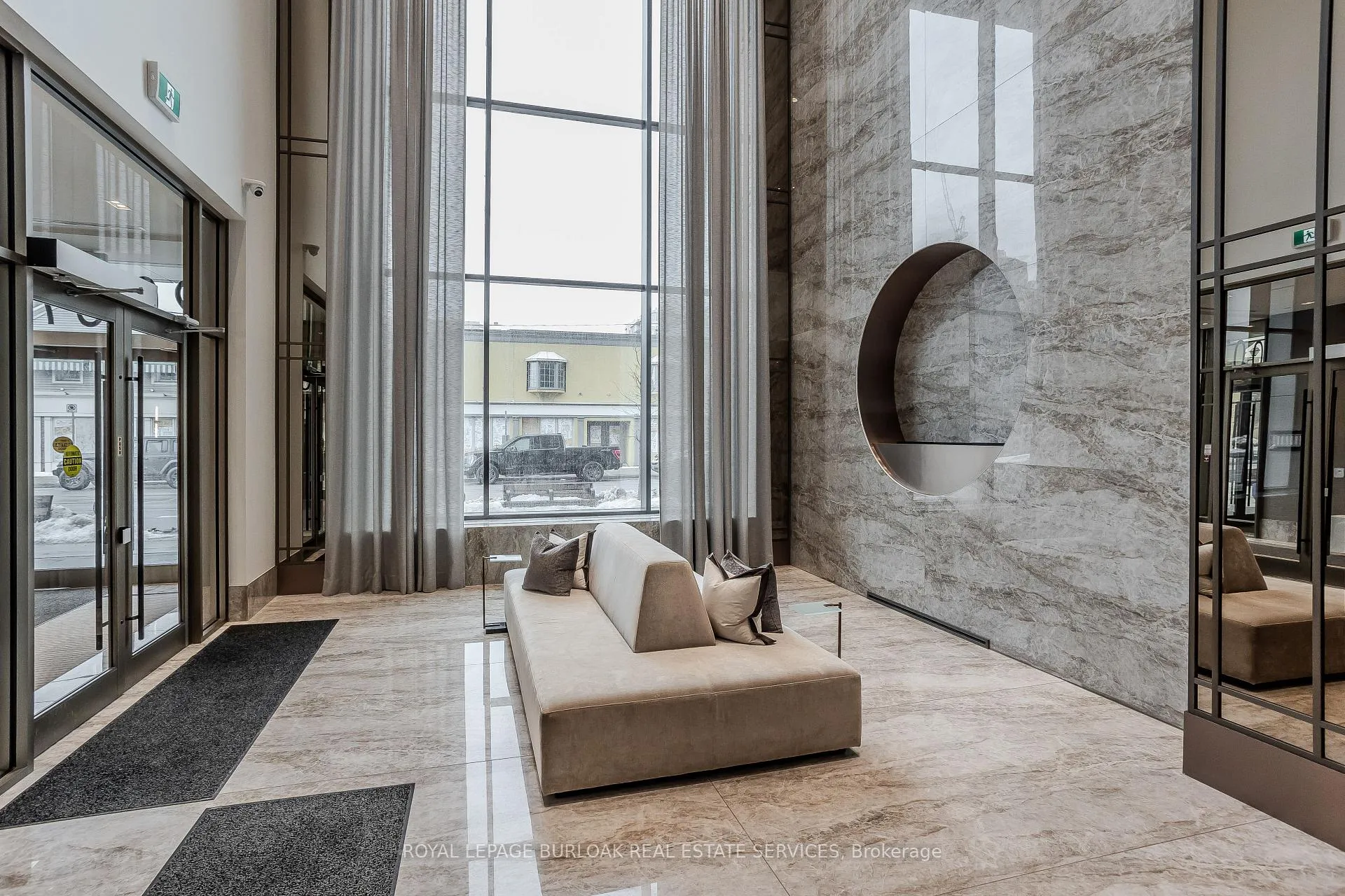 Photo 4 of Unit 603, 2007 James Street, Burlington, Brant — HOMEH