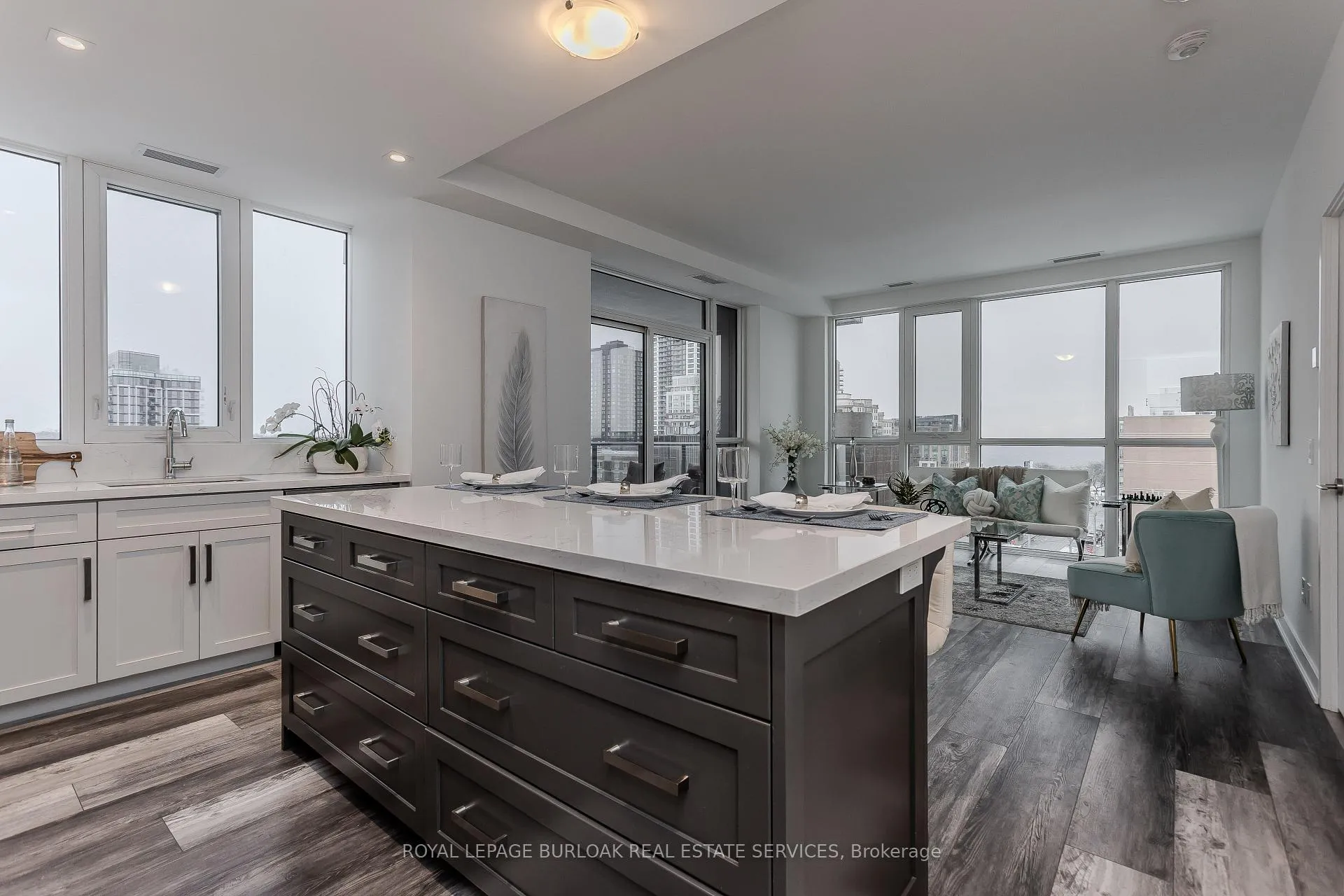 Photo 7 of Unit 603, 2007 James Street, Burlington, Brant — HOMEH