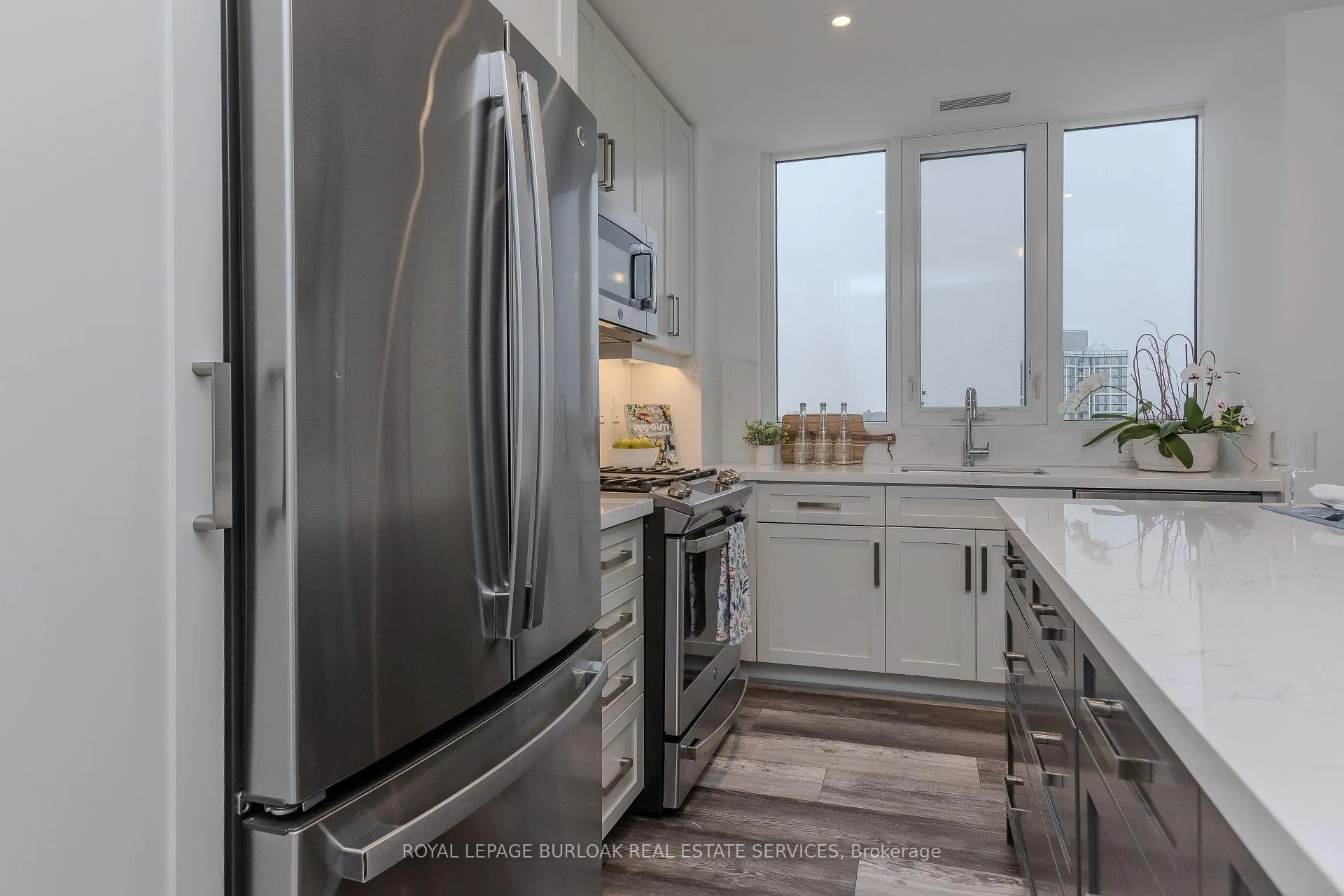 Photo 11 of Unit 603, 2007 James Street, Burlington, Brant — HOMEH