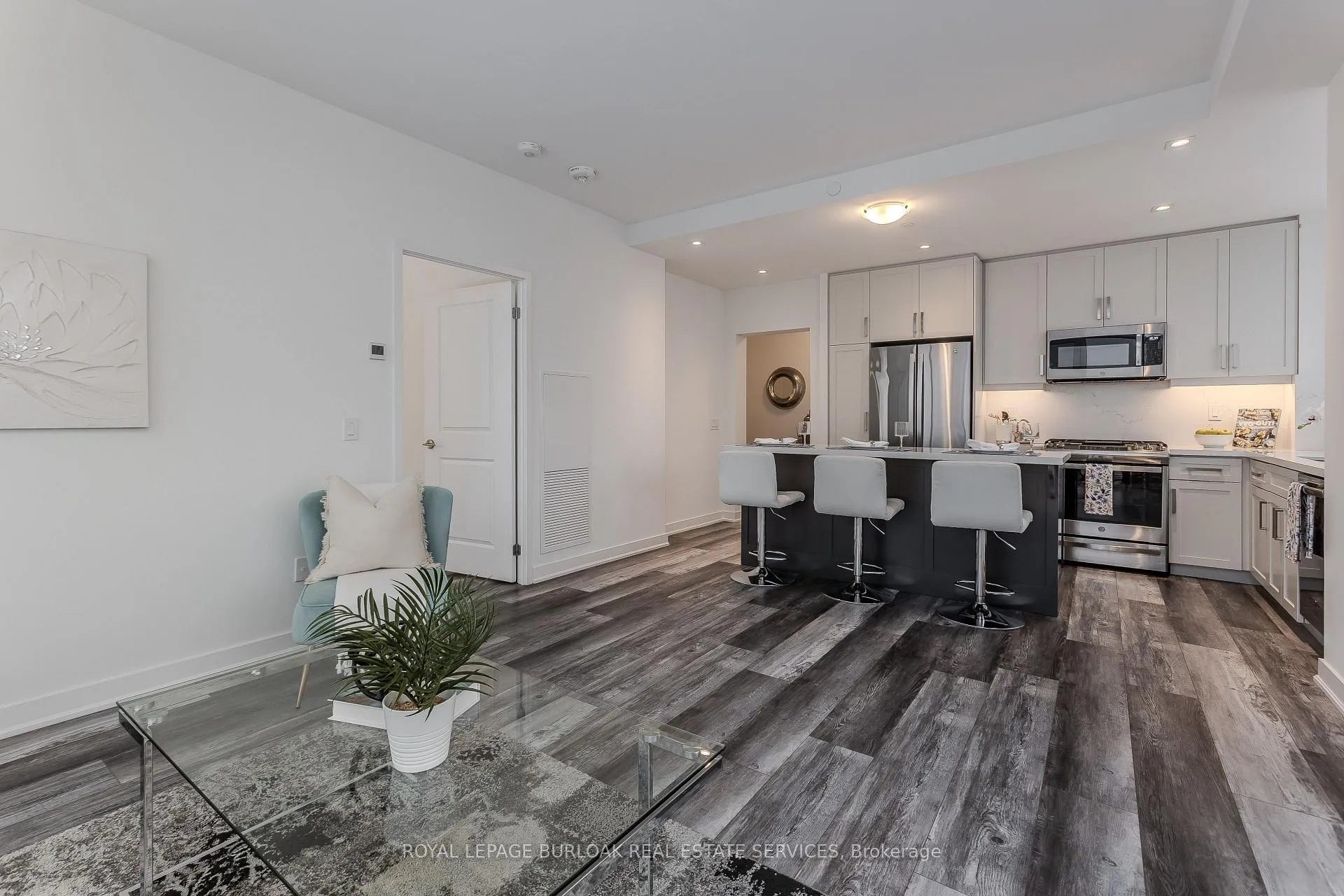 Photo 13 of Unit 603, 2007 James Street, Burlington, Brant — HOMEH