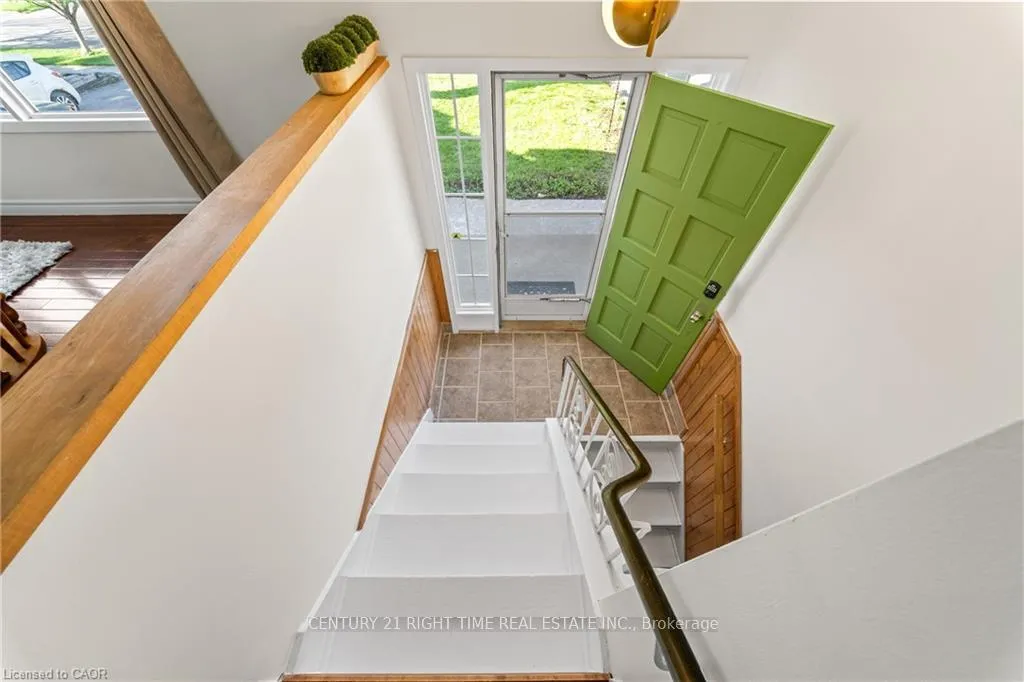 Photo 3 of 183 Harvard Road, Waterloo — HOMEH