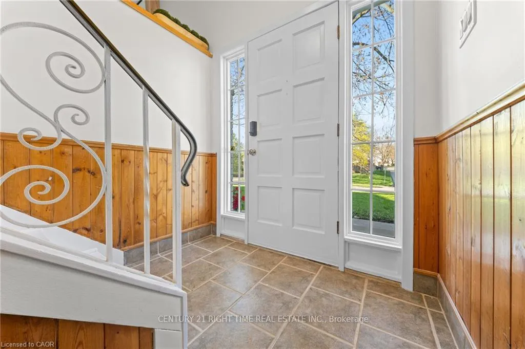 Photo 4 of 183 Harvard Road, Waterloo — HOMEH