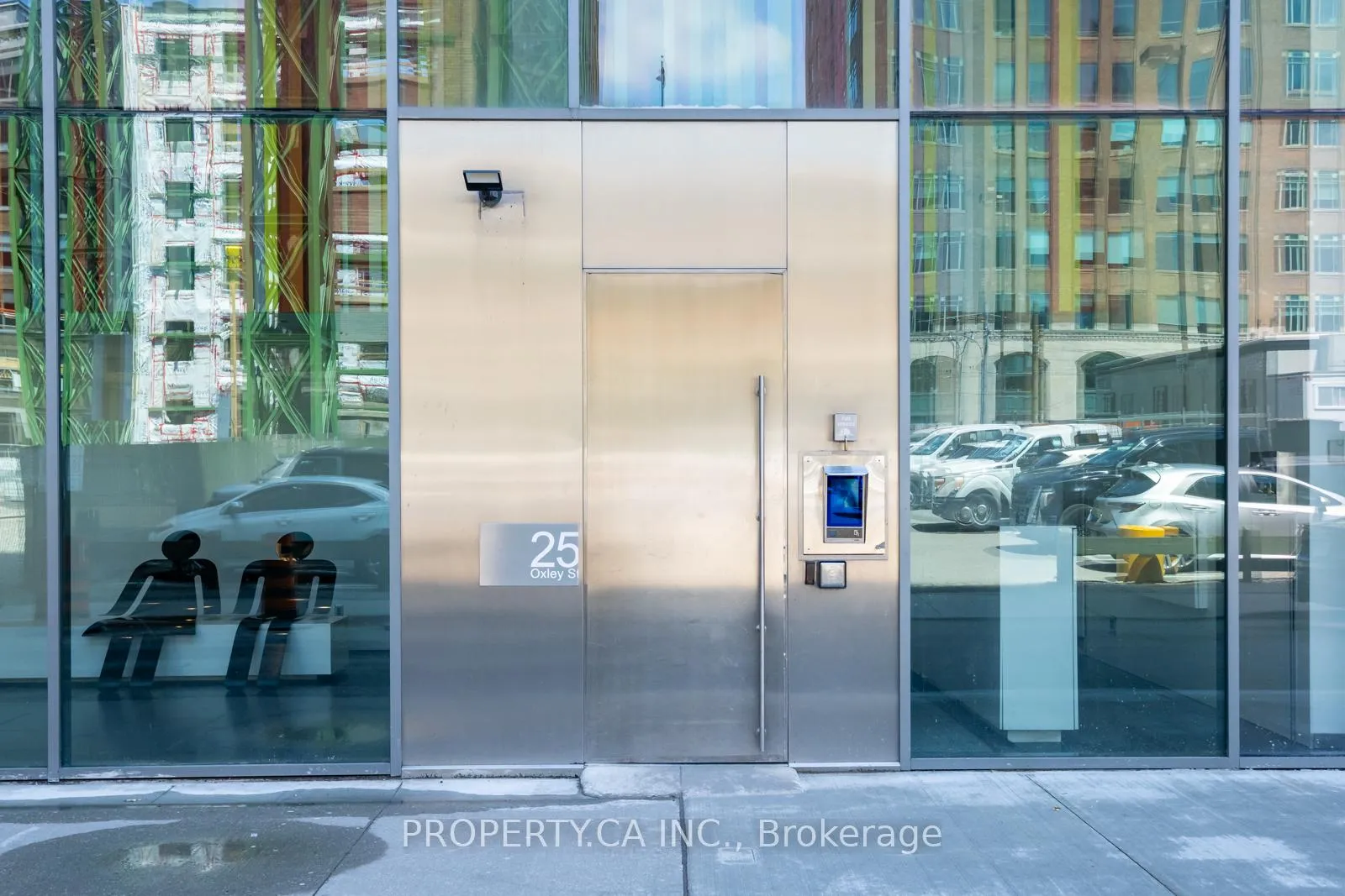 Photo 15 of Unit 403, 25 Oxley Street, Toronto, Waterfront Communities — HOMEH