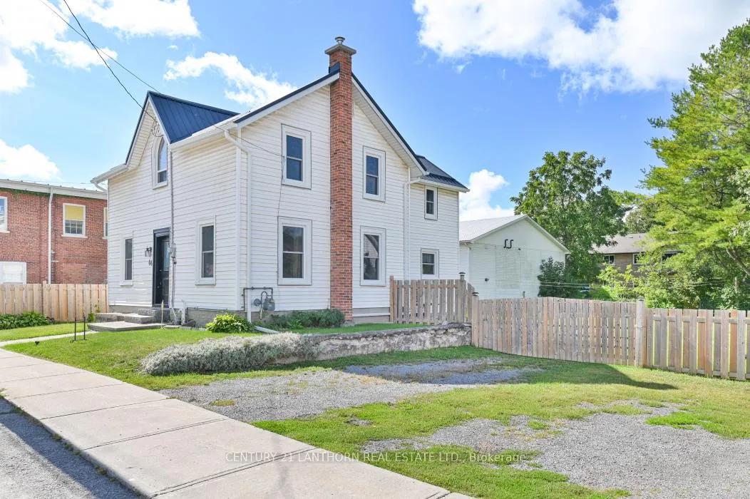 Photo 1 of 44 Metcalf Street, Tweed, Tweed (Village) — HOMEH