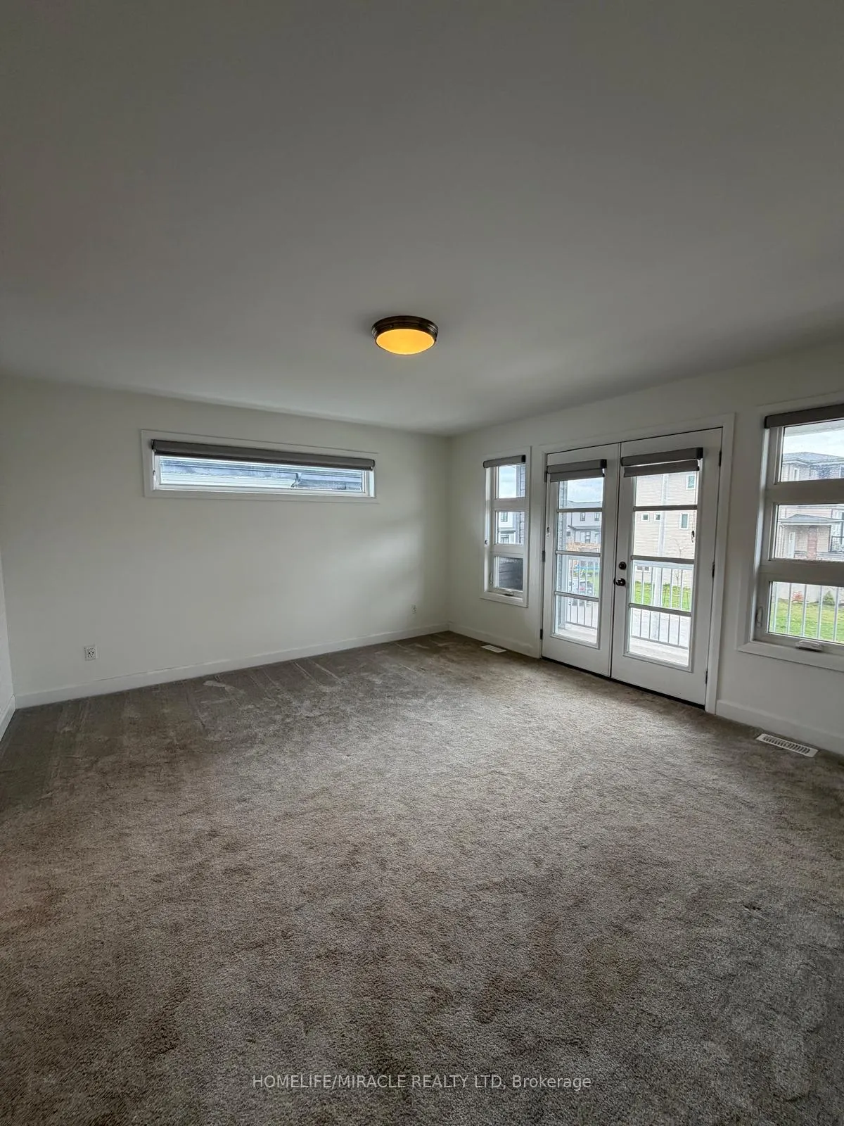 Photo 18 of 309 Pratt Drive, Loyalist, Amherstview — HOMEH