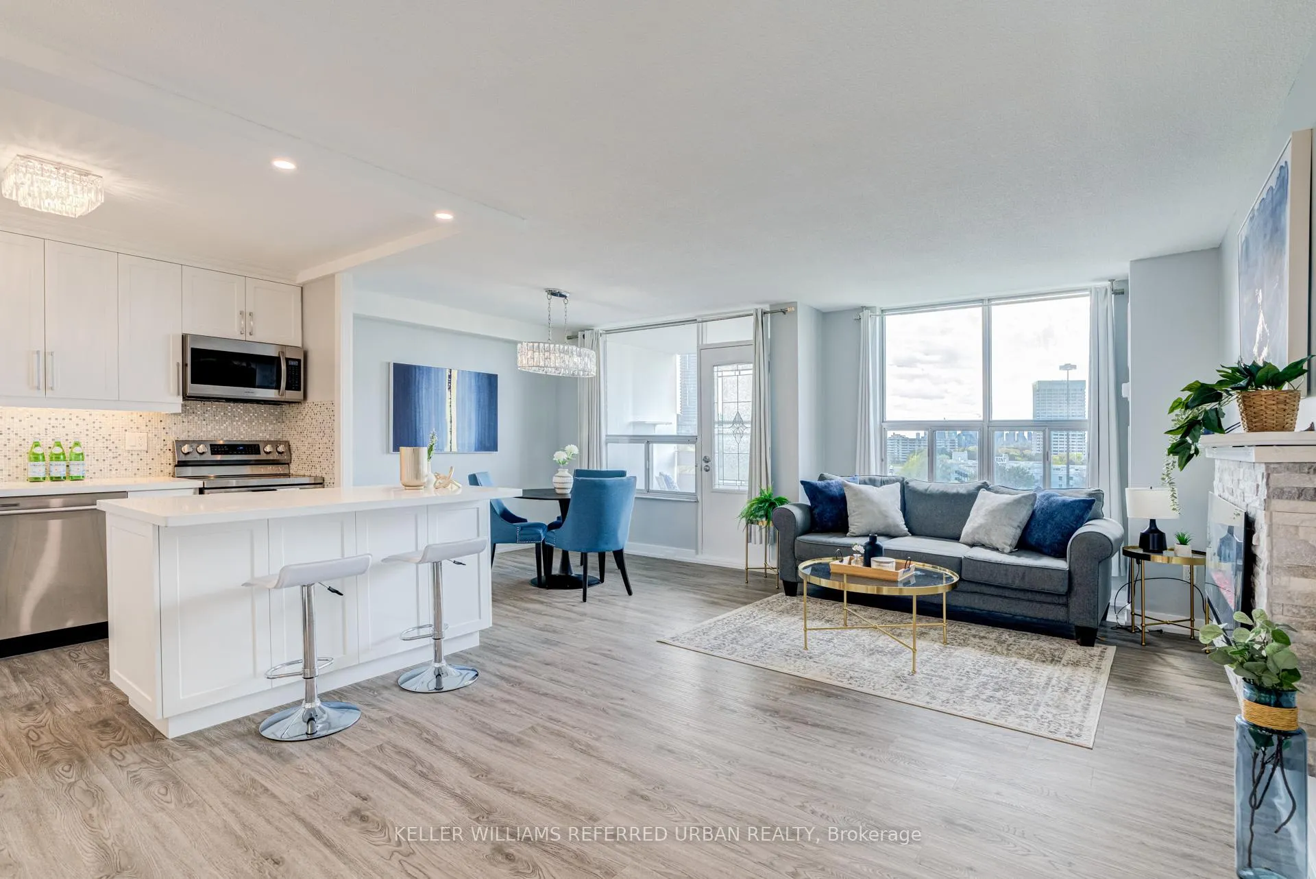 Photo 2 of Unit 1417, 10 Edgecliff Golfway, Toronto, Flemingdon Park — HOMEH