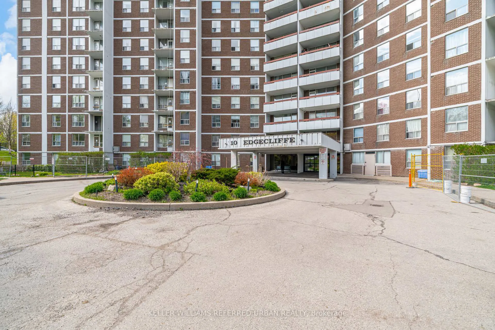 Photo 34 of Unit 1417, 10 Edgecliff Golfway, Toronto, Flemingdon Park — HOMEH