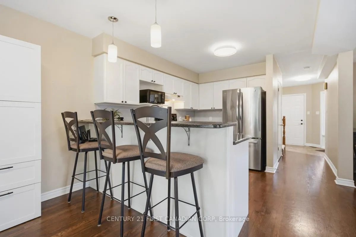 Photo 14 of 792 Guildwood Boulevard, London, North M — HOMEH