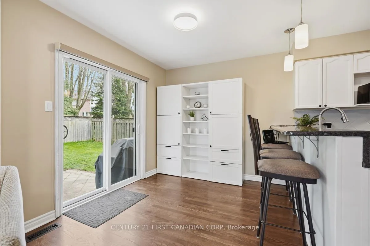 Photo 18 of 792 Guildwood Boulevard, London, North M — HOMEH
