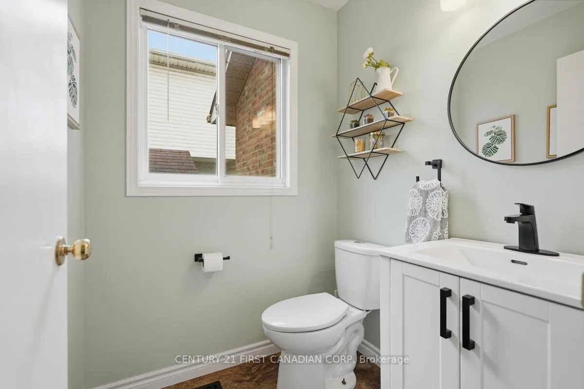 Photo 19 of 792 Guildwood Boulevard, London, North M — HOMEH