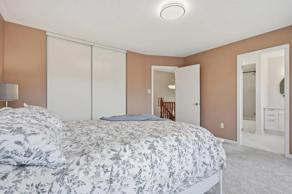 Photo 24 of 792 Guildwood Boulevard, London, North M — HOMEH