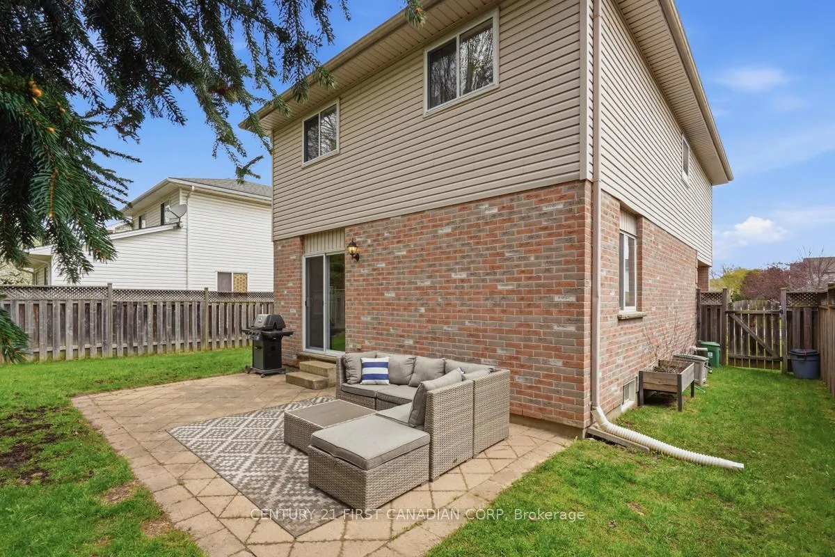Photo 40 of 792 Guildwood Boulevard, London, North M — HOMEH