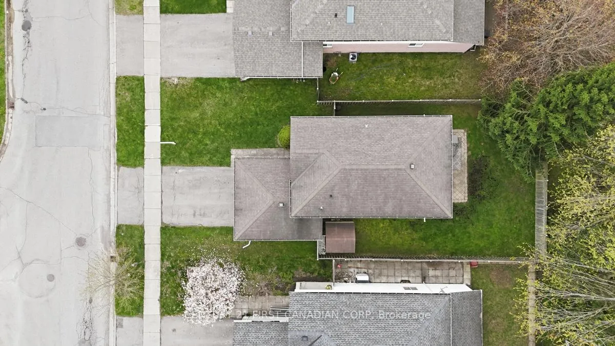 Photo 45 of 792 Guildwood Boulevard, London, North M — HOMEH