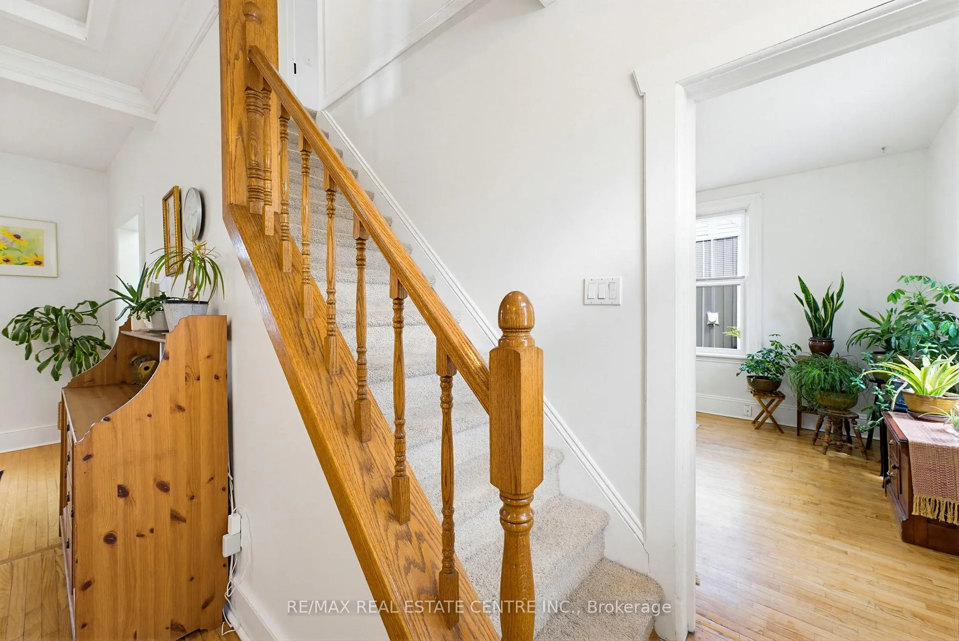 Photo 18 of 112 Victoria Avenue, Cambridge — HOMEH