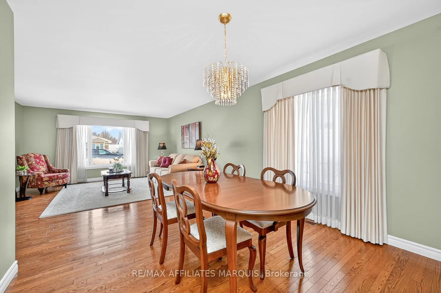 Photo 15 of 227 Lera Street, Smiths Falls — HOMEH