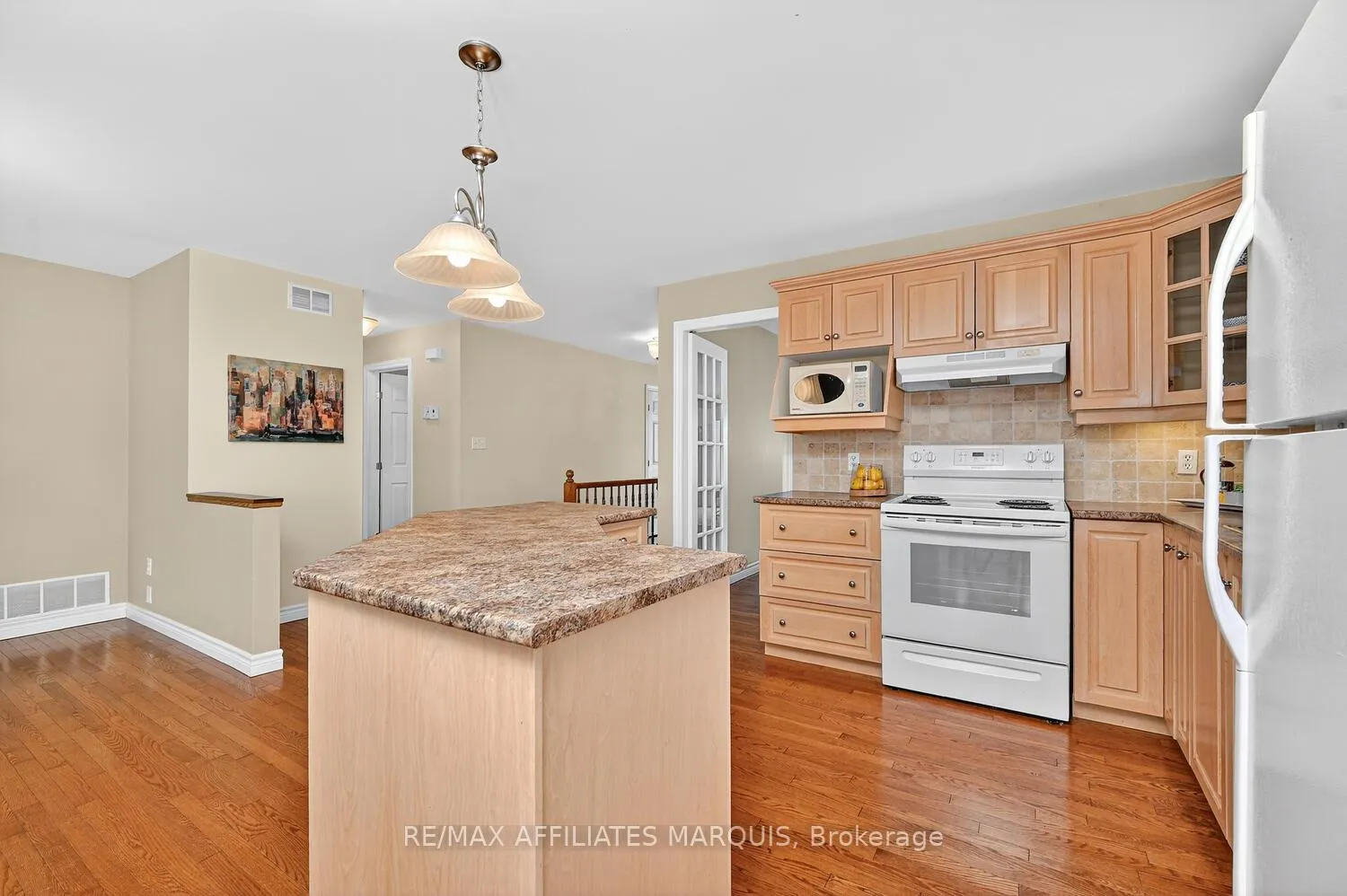 Photo 22 of 227 Lera Street, Smiths Falls — HOMEH