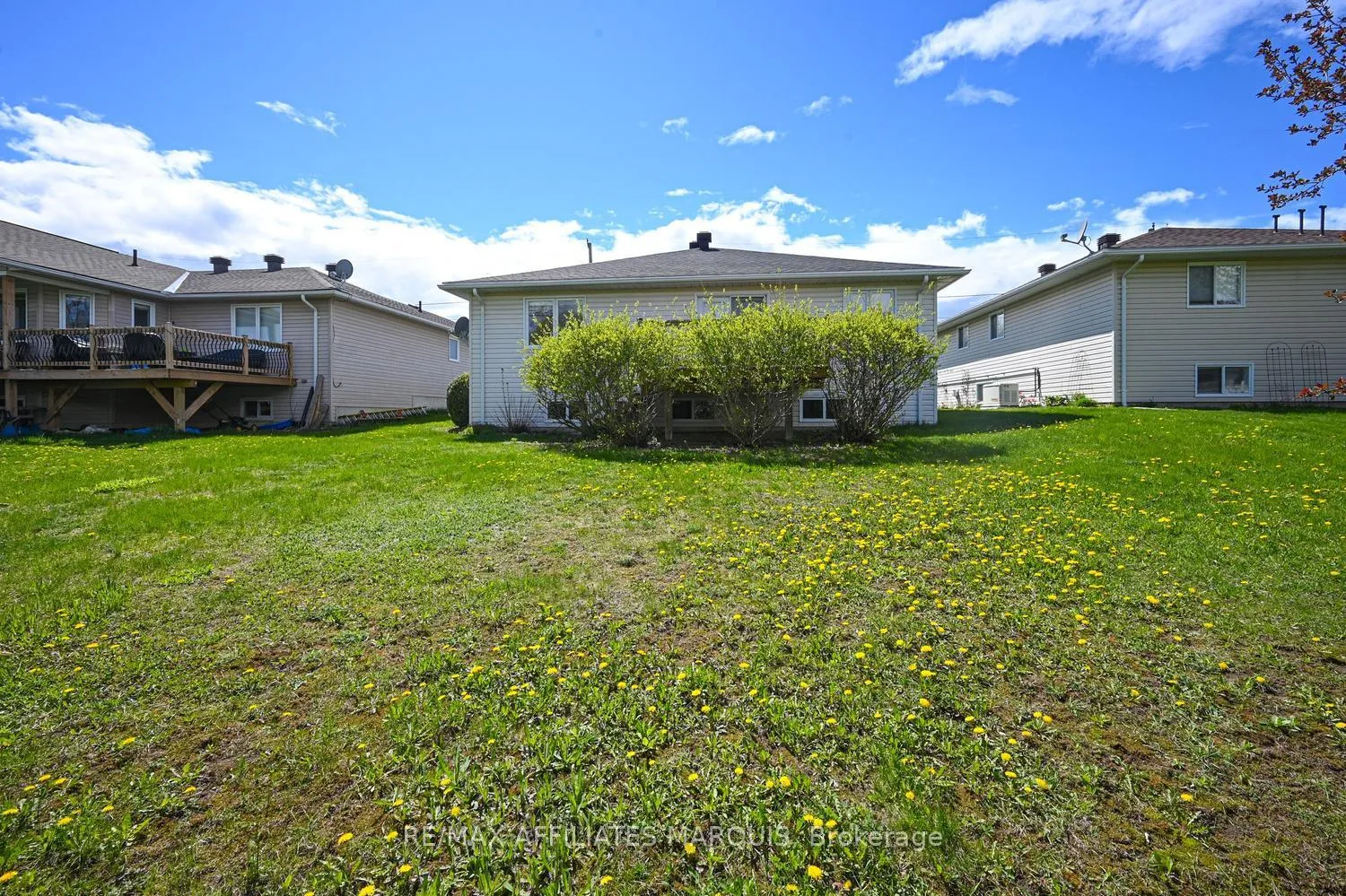 Photo 42 of 227 Lera Street, Smiths Falls — HOMEH