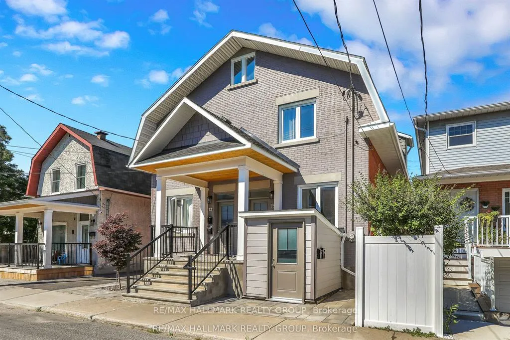 Photo 2 of Unit B, 15 Marier Avenue, Ottawa, Vanier — HOMEH