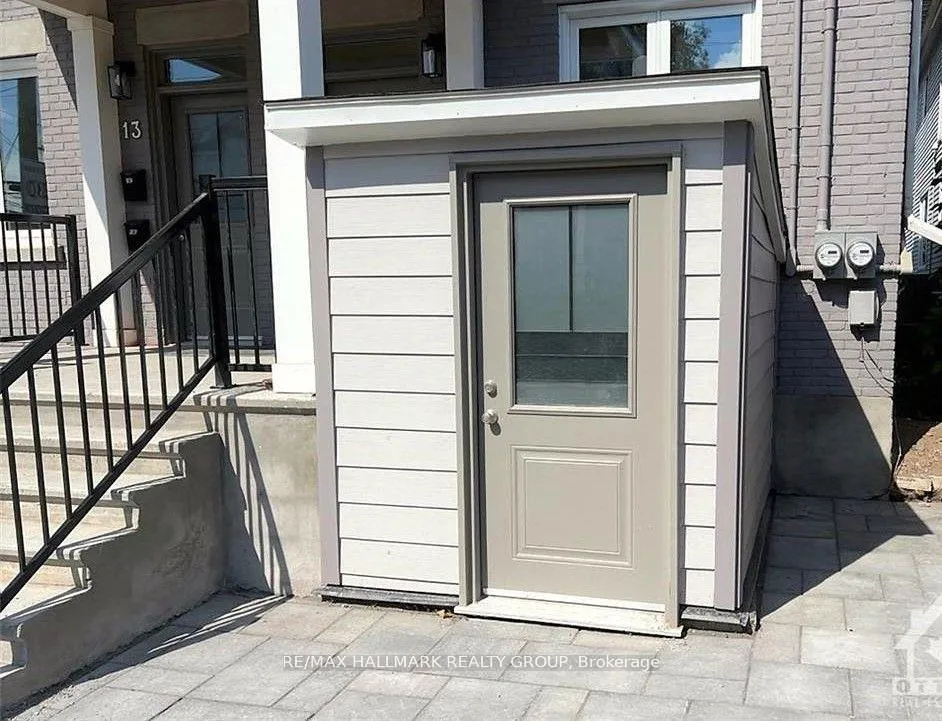 Photo 3 of Unit B, 15 Marier Avenue, Ottawa, Vanier — HOMEH