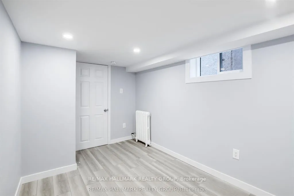 Photo 12 of Unit B, 15 Marier Avenue, Ottawa, Vanier — HOMEH